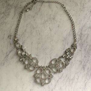 ♥️Please see pics ♥️Crystal Statement Necklace